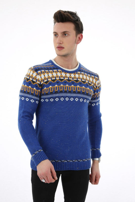 Mavi renkli, desenli, kalın kışlık erkek triko kazak.
