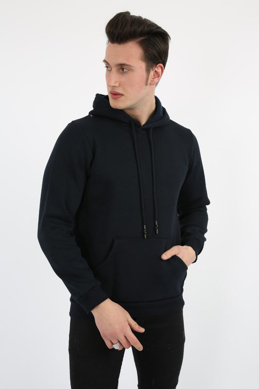 Lacivert renkli, kapüşonlu ve kanguru cepli, üç iplik şardonlu erkek sweatshirt.