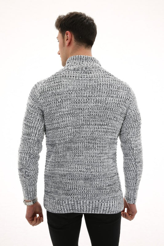 Siyah beyaz kırçıllı, degaje yakalı, uzun kollu, slim fit erkek triko kazak.