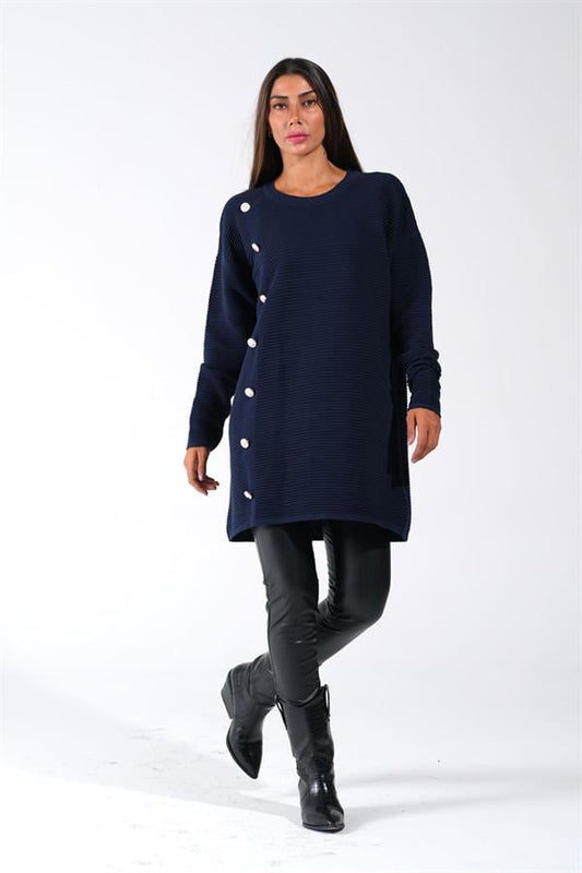 Lacivert bisiklet yaka, fitilli ve yan tarafı düğme detaylı uzun triko kazak.