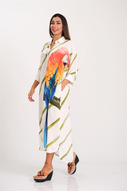 Yeşil çizgili ve papağan desenli, cepli, uzun kollu, apoletli beyaz gömlek elbise.