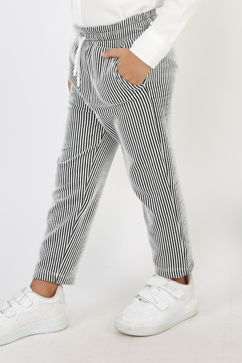 Arka Cep Arma Detaylı Fitilli Kumaş Erkek Çocuk Günlük Pantolon