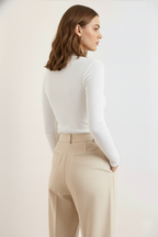 Beyaz Polo Yaka Fermuarlı Kaşkorse Pamuklu Bluz