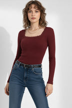 Kare Yaka Dantelli Kaşkorse Bluz -  Bordo