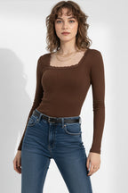 Kare Yaka Dantelli Kaşkorse Bluz - Kahverengi