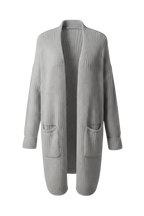 Kadın Gri Uzun Oversize Örgü Hırka – Cepli Kalın Triko