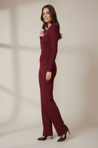 Kadın Kırmızı Göğüs Pencere İkili Takım