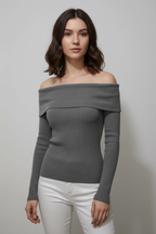 Kadın Madonna Yaka Şardonlu Gri Bluz