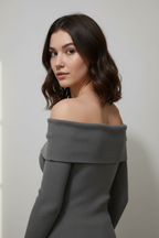 Kadın Madonna Yaka Şardonlu Gri Bluz