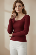 Kare Yaka İnci Çakmalı Fitilli Kaşkorse Bluz - Bordo