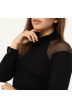 Kadın Siyah Omuzlar Tüllü Boğazlı Bluz