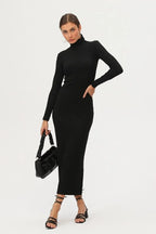 Kadın Siyah Boğazlı Uzun Maxi Elbise