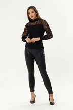 Kadın Kollar Flog Baskılı Tül Detaylı Bluz