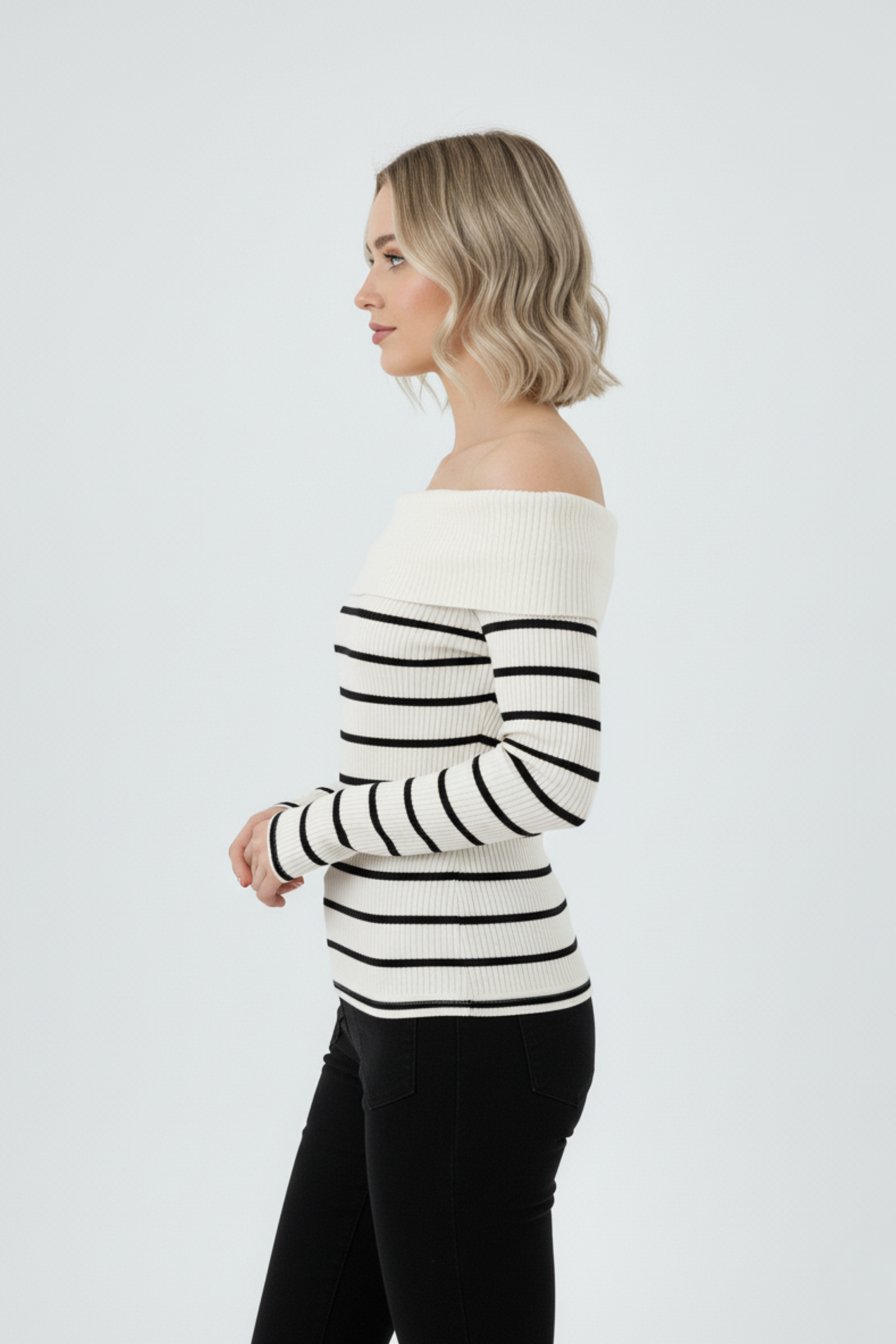 Kadın Çizgili Madonna Yaka Kaşkorse Beyaz Kazak