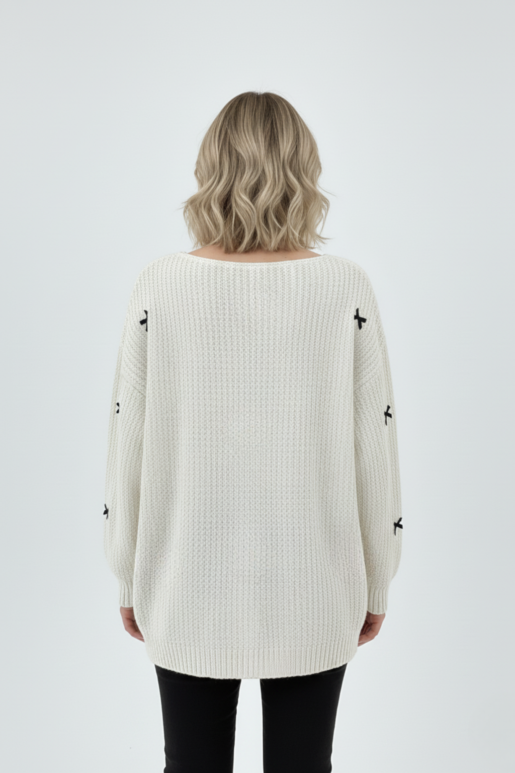 Kadın Kurdeleli Ajurlu Triko Beyaz Kazak