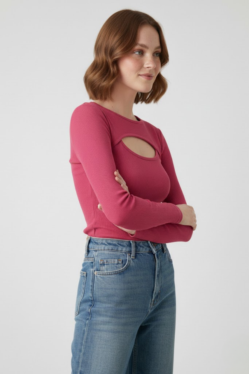 Kadın Pembe Pamuklu Kaşkorse Pencere Yaka Cut Out Detaylı Uzun Kollu Slim Fit Bluz