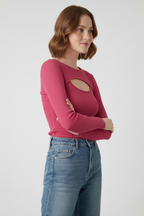 Kadın Pembe Pamuklu Kaşkorse Pencere Yaka Cut Out Detaylı Uzun Kollu Slim Fit Bluz