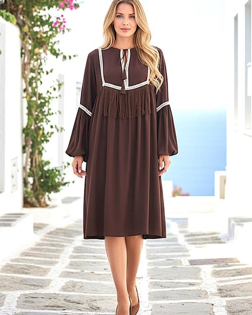 Kahverengi Püskül Detaylı Diz Boyu Elbise