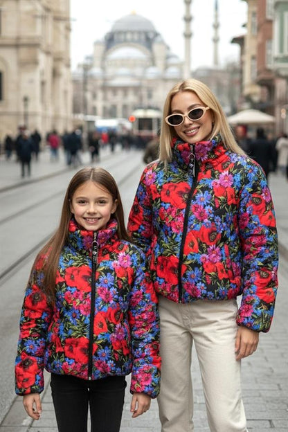 Kız Çocuk Mavi Dik Yaka Çiçekli Şişme Mont