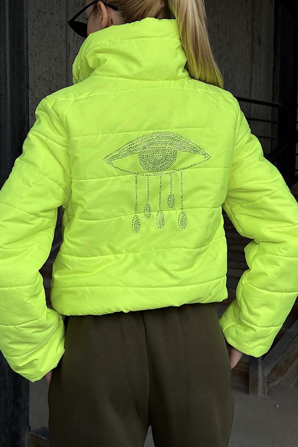 Neon Yeşil Sırtı Taş Baskılı Dik Yaka Kısa Şişme Mont