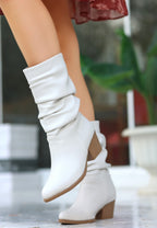 Yior Bej Cilt Topuklu Bot