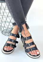 Jatay Siyah Cilt Sandalet