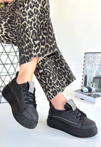 Leope Siyah Cilt Bağcıklı Spor Ayakkabı