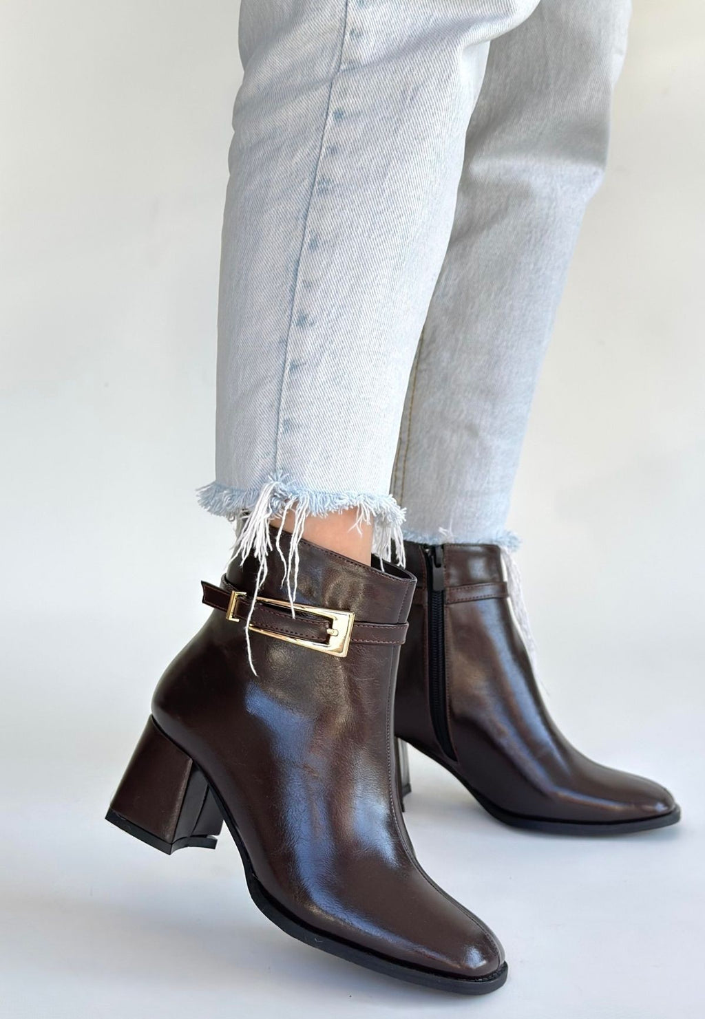 Rivav Acı Kahve Rugan Topuklu Bot