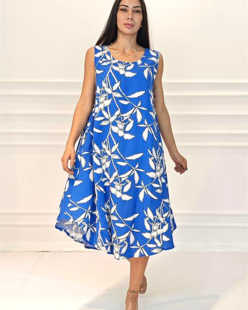 Saks Mavi Çiçekli U Yaka Askılı Midi Elbise