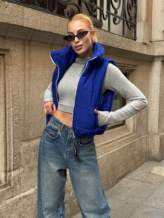 Saks Mavi Sırtı Taş İşlemeli Dik Yaka Kısa Şişme Yelek