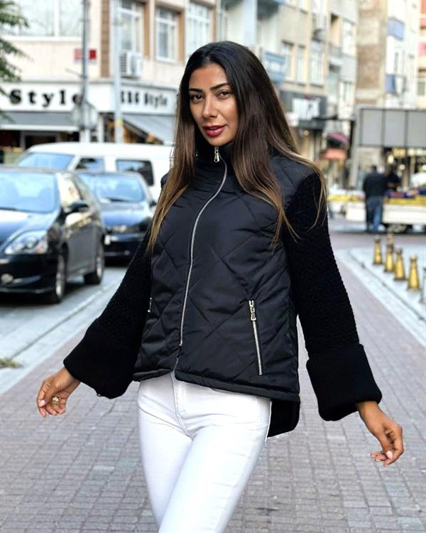 Siyah Dik Yaka Kolları Triko Cepleri Fermuarlı Şişme Mont