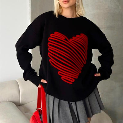 Siyah Kabartma Büyük Kalpli Triko Kazak