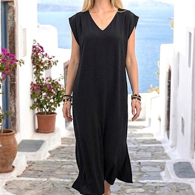 Siyah V Yaka Yandan Yırtmaçlı Uzun Elbise