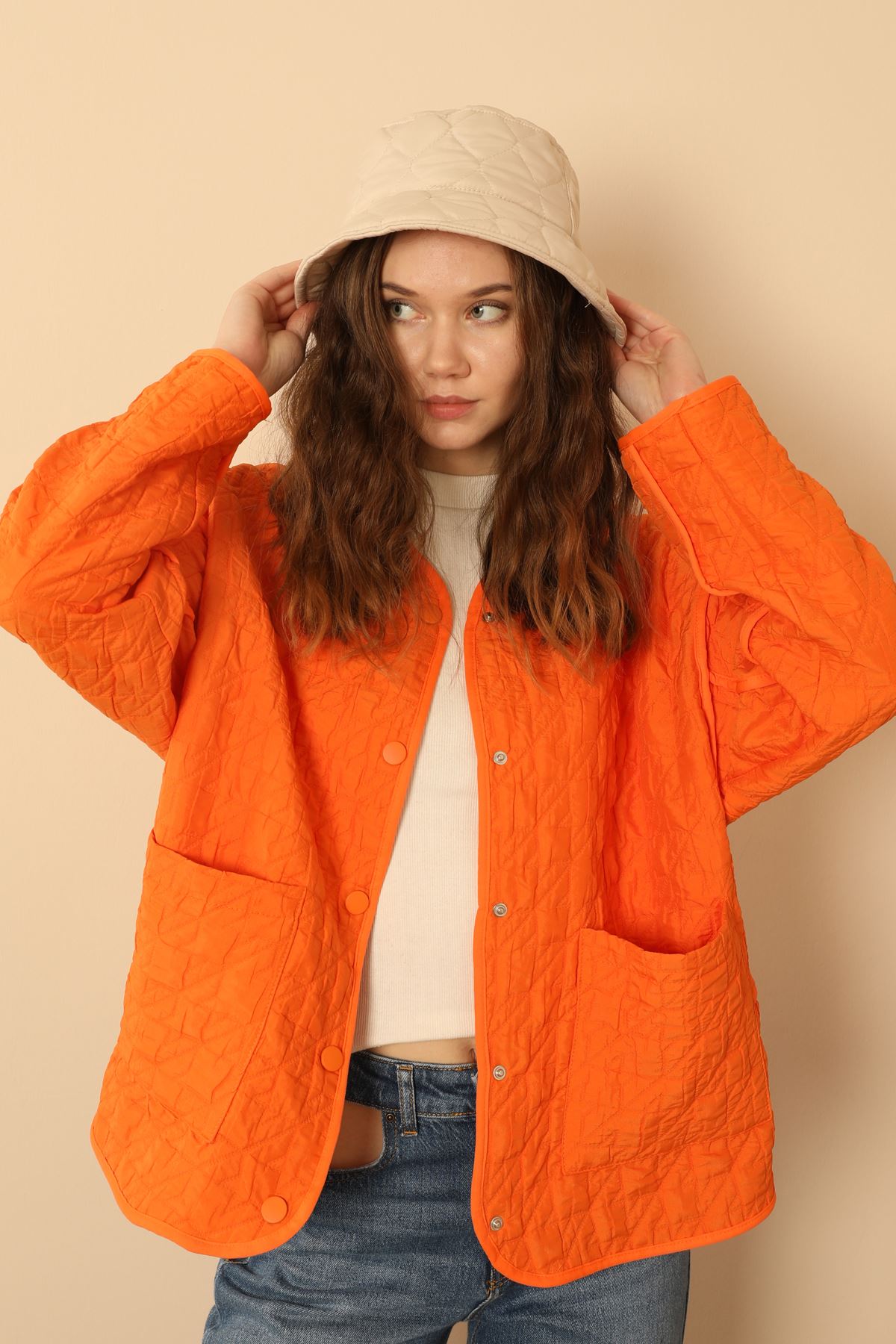 Jakar%20Kumaş%20Biyeli%20Oversize%20Kadın%20Ceket-Oranj