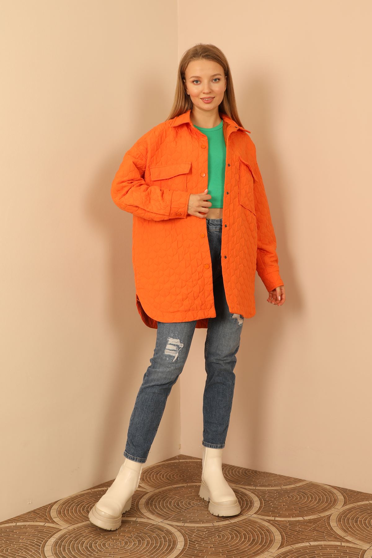 Jakar%20Kumaş%20Soğan%20Desen%20Kapitone%20Oversize%20Kadın%20Gömlek-Oranj