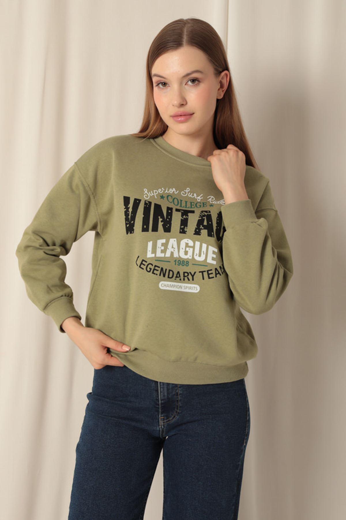 Üç%20İplik%20Kumaş%20Vintage%20Baskılı%20Kadın%20Haki%20Sweat