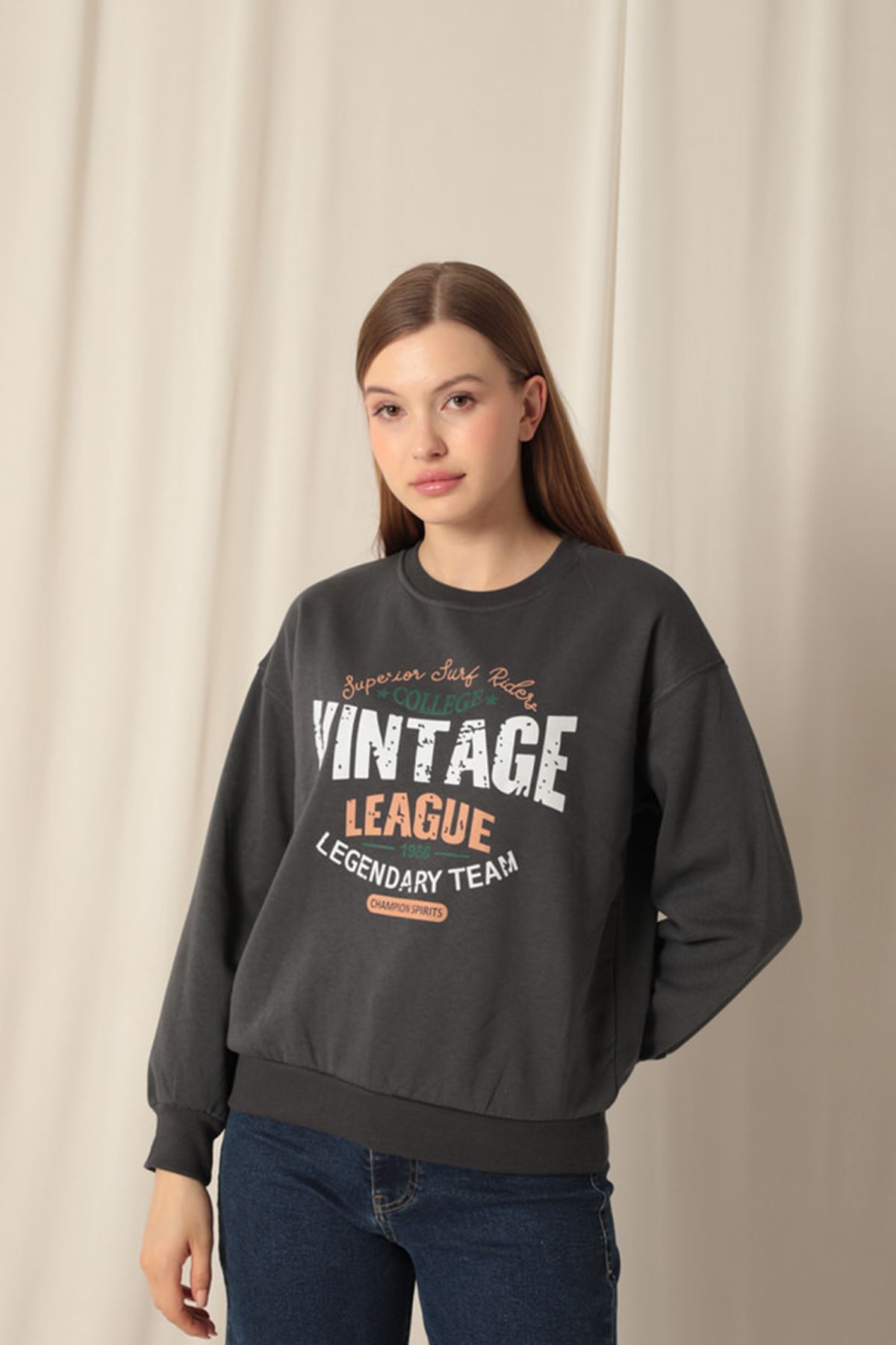 Üç%20İplik%20Vintage%20Baskılı%20Kadın%20Antrasit%20Sweat