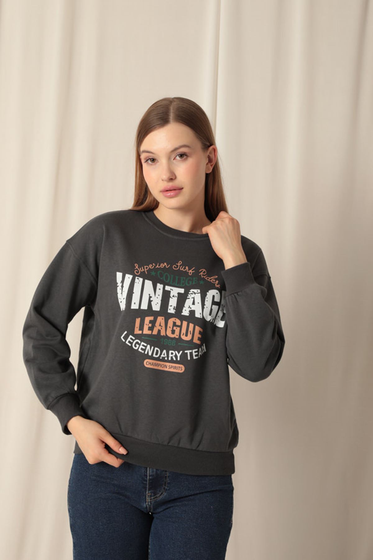 Üç%20İplik%20Vintage%20Baskılı%20Kadın%20Antrasit%20Sweat