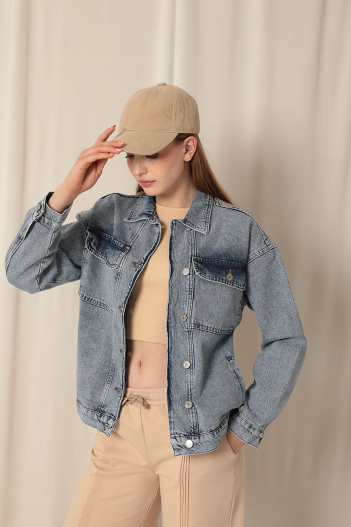 Denim%20Kumaş%20Sırtı%20Nakışlı%20Kadın%20Mavi%20Ceket