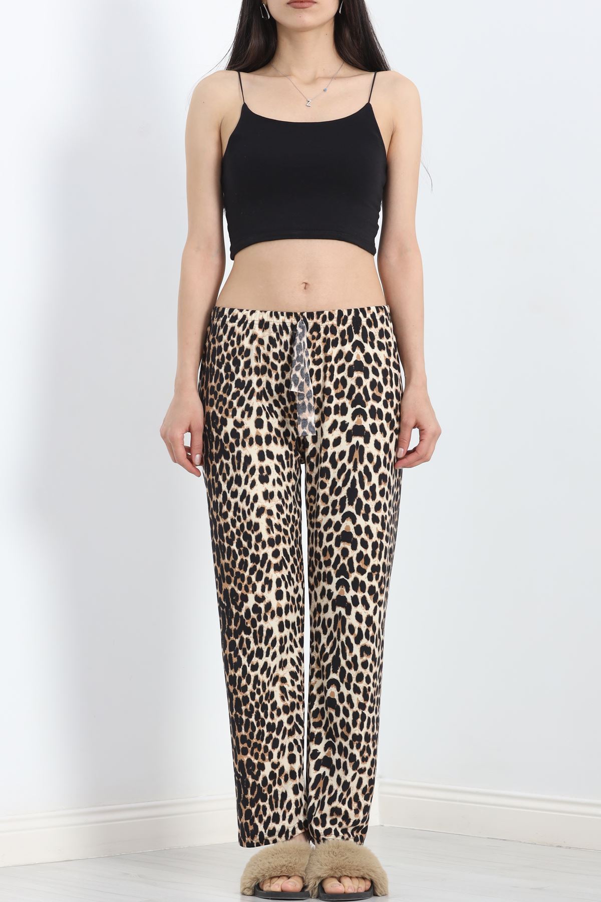 Desenli%20Süet%20Pijama%20Altı%20Leopar%20-%20103.1287.