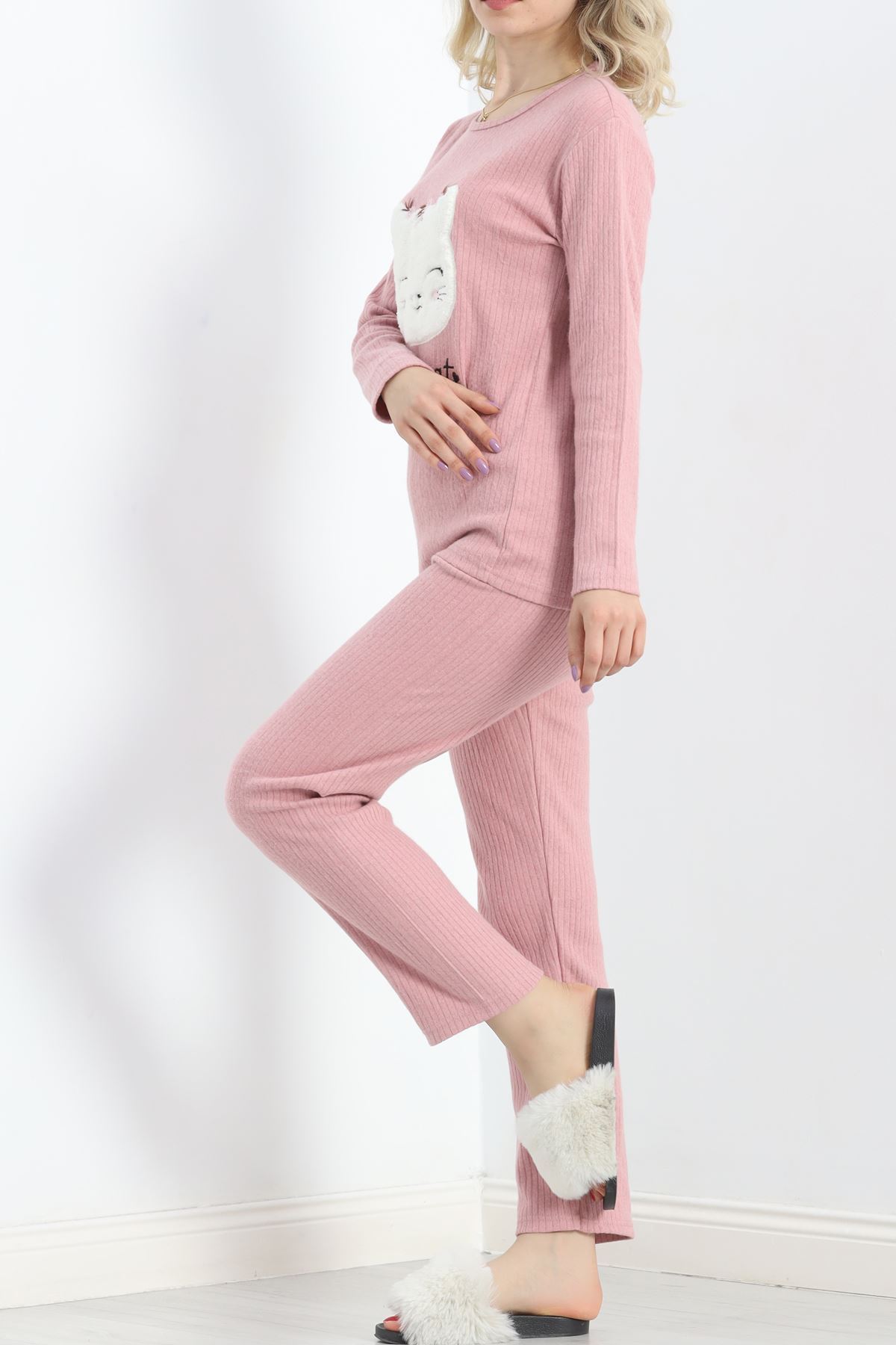 Nakışlı%20Fitilli%20Pijama%20Takımı%20Pembe%20-%2019217.1048.